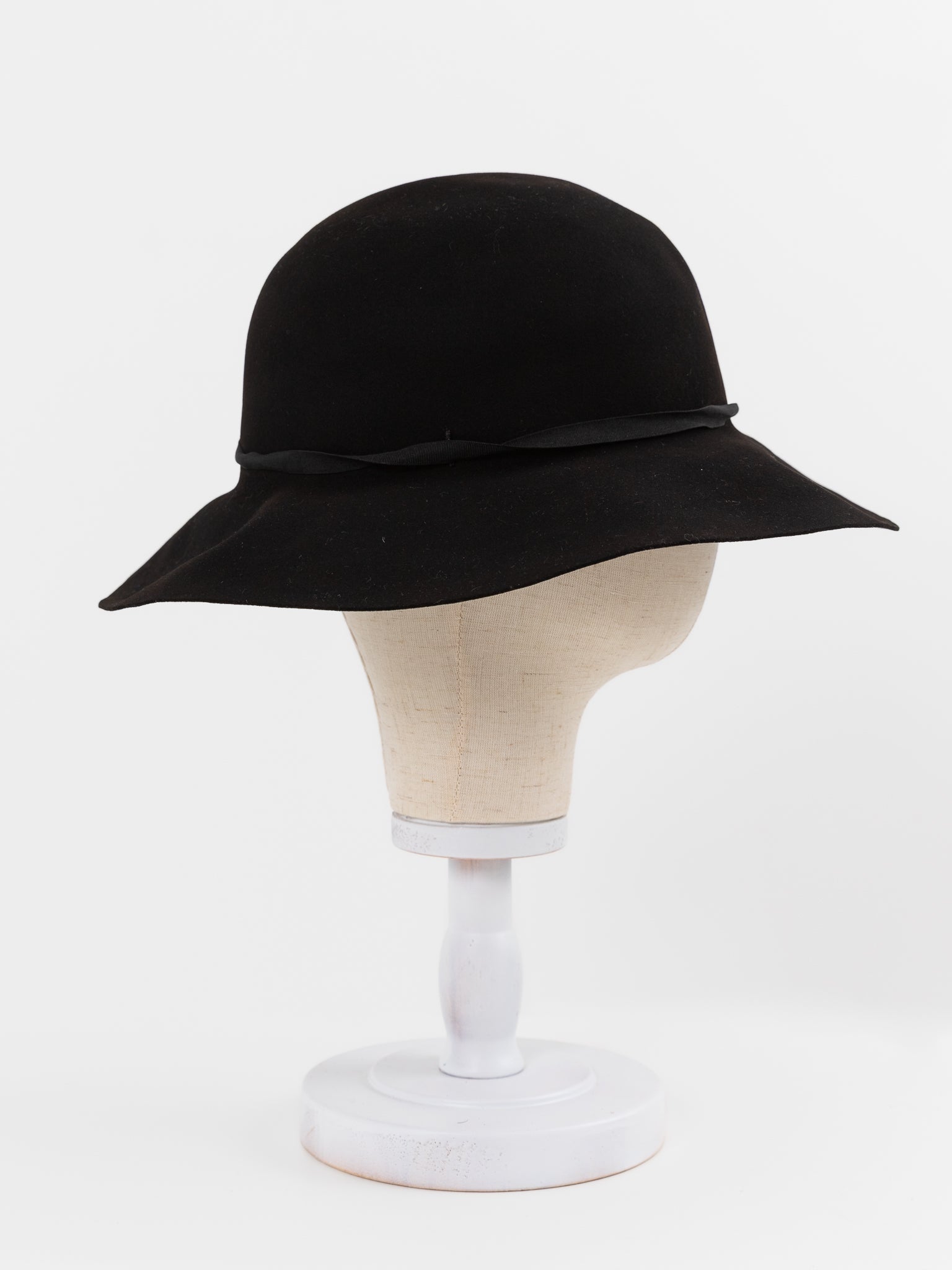 Horisaki Hat L008 in Black - HORISAKI at Worthwhile - shop HAT