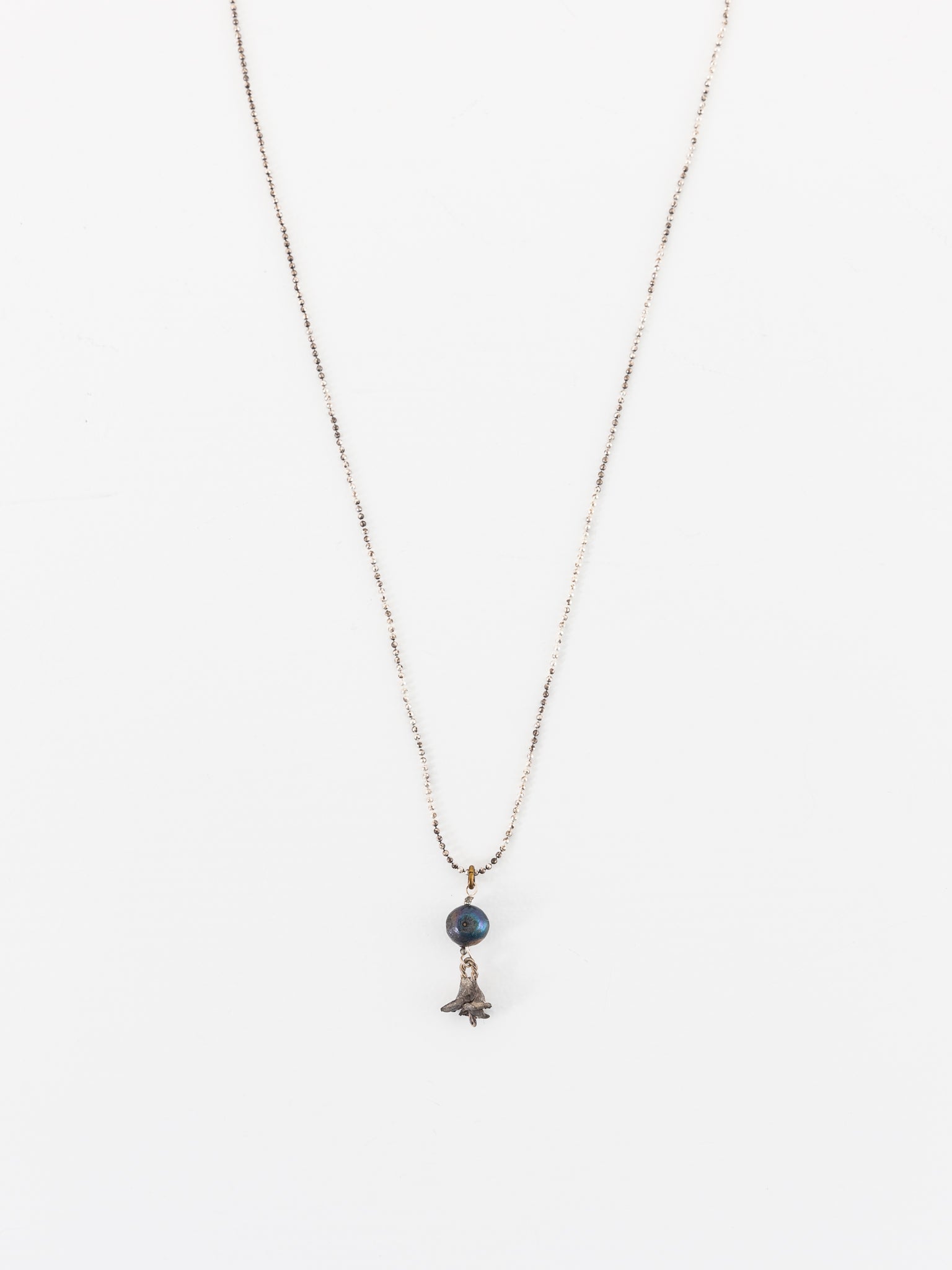 Atelier Inscrire Keshi Pearl with Rose Necklace - Worthwhile - ATELIER INSCRIRE