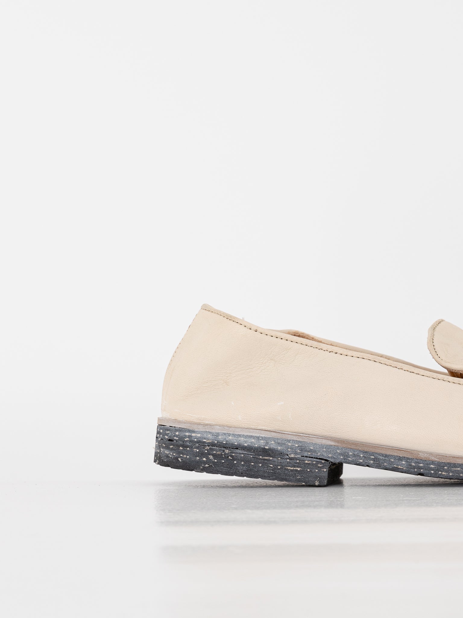 Atelier Inscrire Plano Slip On, Natural - Worthwhile, Inc.