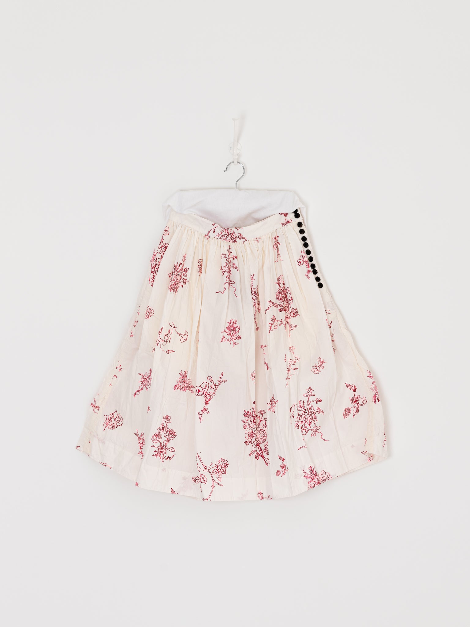 John Alexander Skelton Gather Skirt in White/Red - JOHN ALEXANDER SKELTON at Worthwhile - shop SKIRT