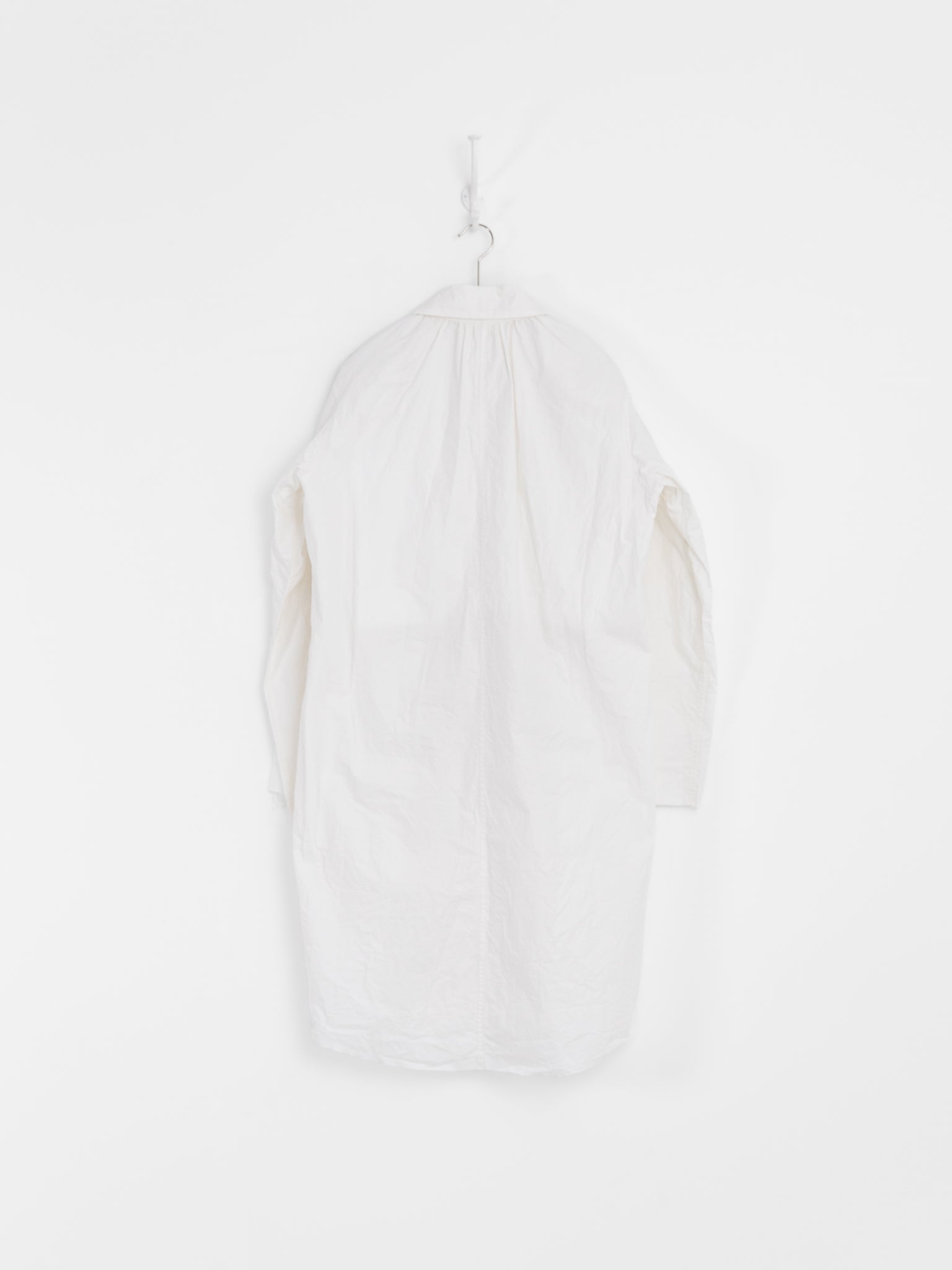 John Alexander Skelton Thespian Sleep Shirt in White - JOHN ALEXANDER SKELTON at Worthwhile - shop TOP