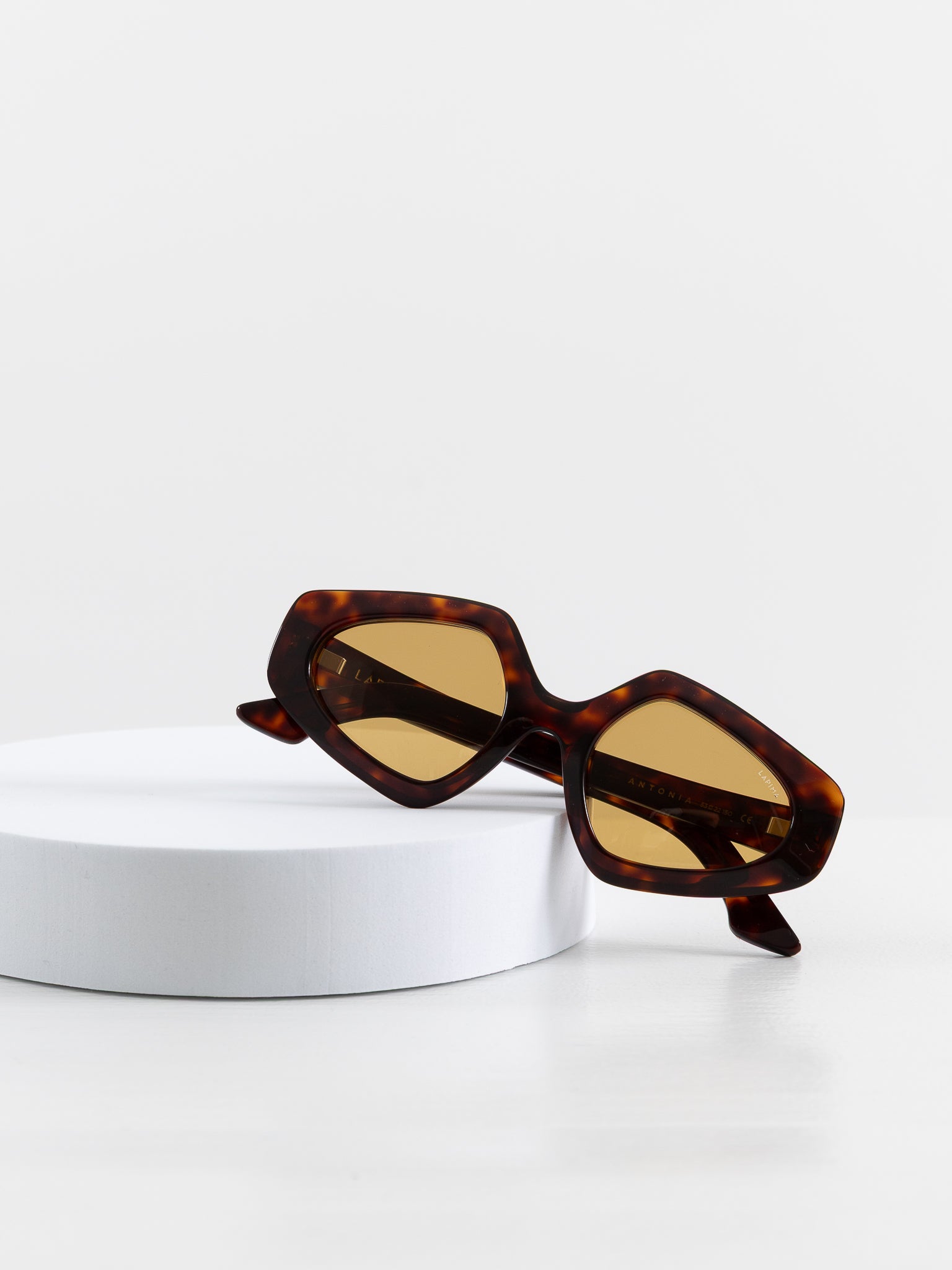 Lapima Antonia Sunglasses - Havana Vintage - Worthwhile