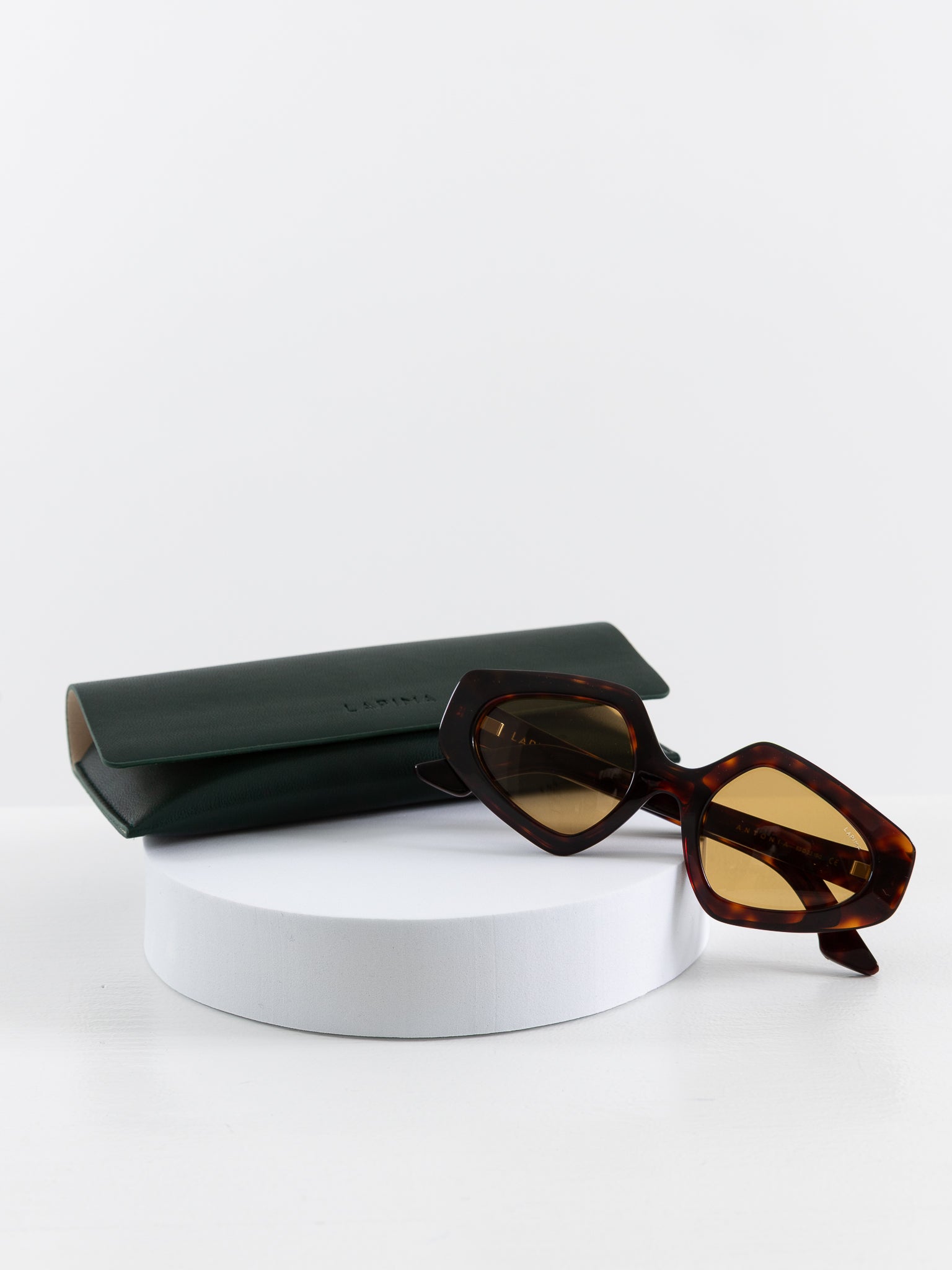 Lapima Antonia Sunglasses - Havana Vintage - Worthwhile