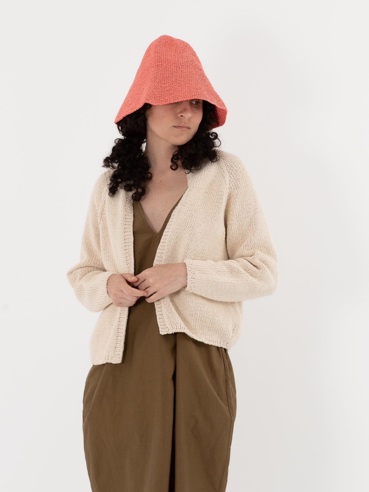 Nitto Paleta Cardigan in Off White - NITTO at Worthwhile - shop CARDIGAN