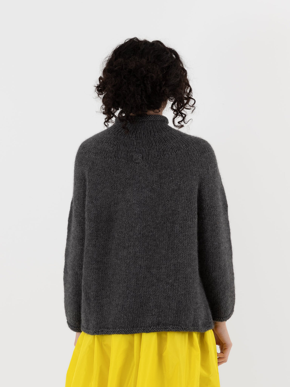 Nitto Cafe Da Manha Sweater in Anthracite Grey - NITTO at Worthwhile - shop SWEATER