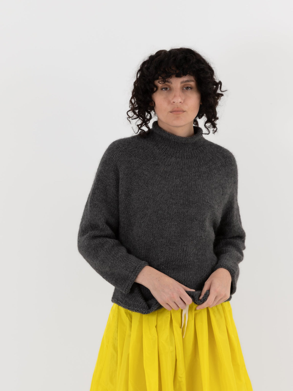 Nitto Cafe Da Manha Sweater in Anthracite Grey - NITTO at Worthwhile - shop SWEATER