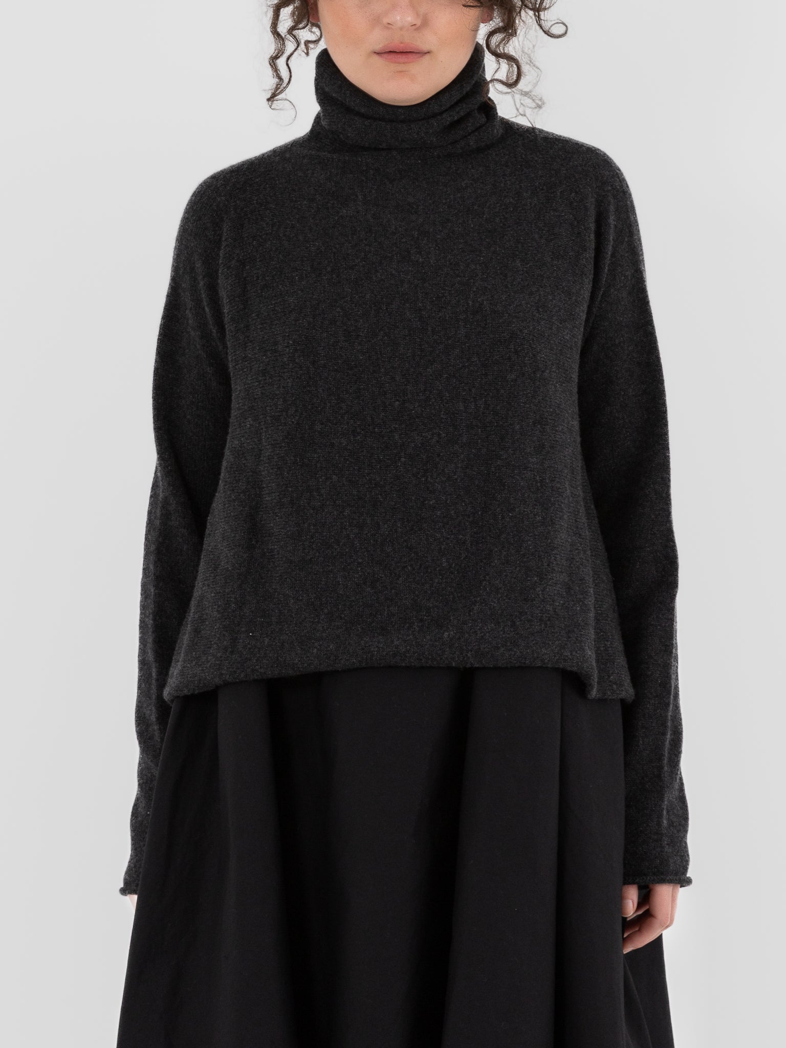 Ricorrrobe Juniper Sweater in Charcoal - RICORRROBE at Worthwhile - shop CARDIGAN