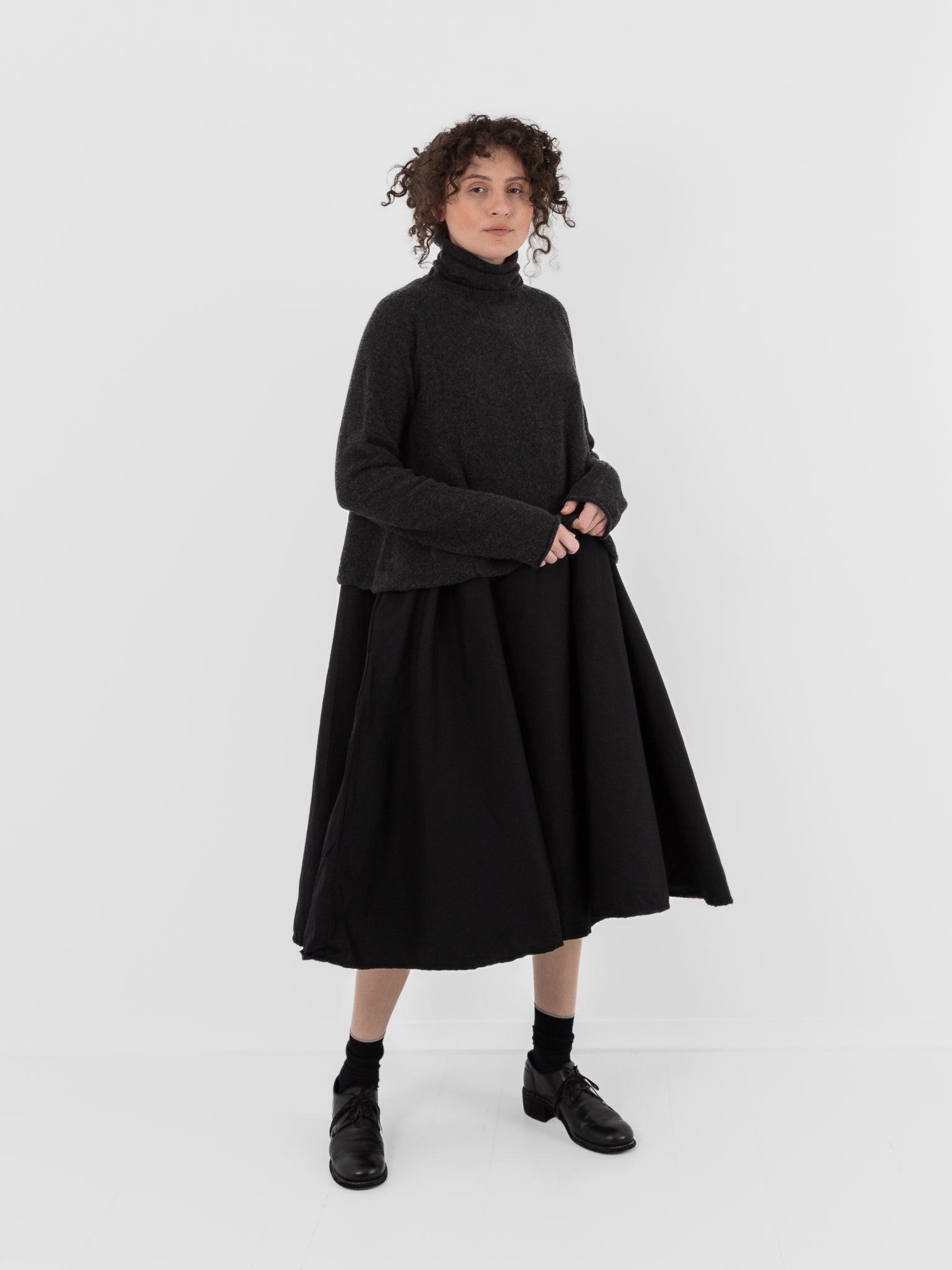 Ricorrrobe Juniper Sweater in Charcoal - RICORRROBE at Worthwhile - shop CARDIGAN