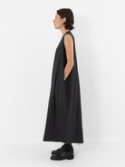 SCHA Sleeveless Dress - Worthwhile - SCHA