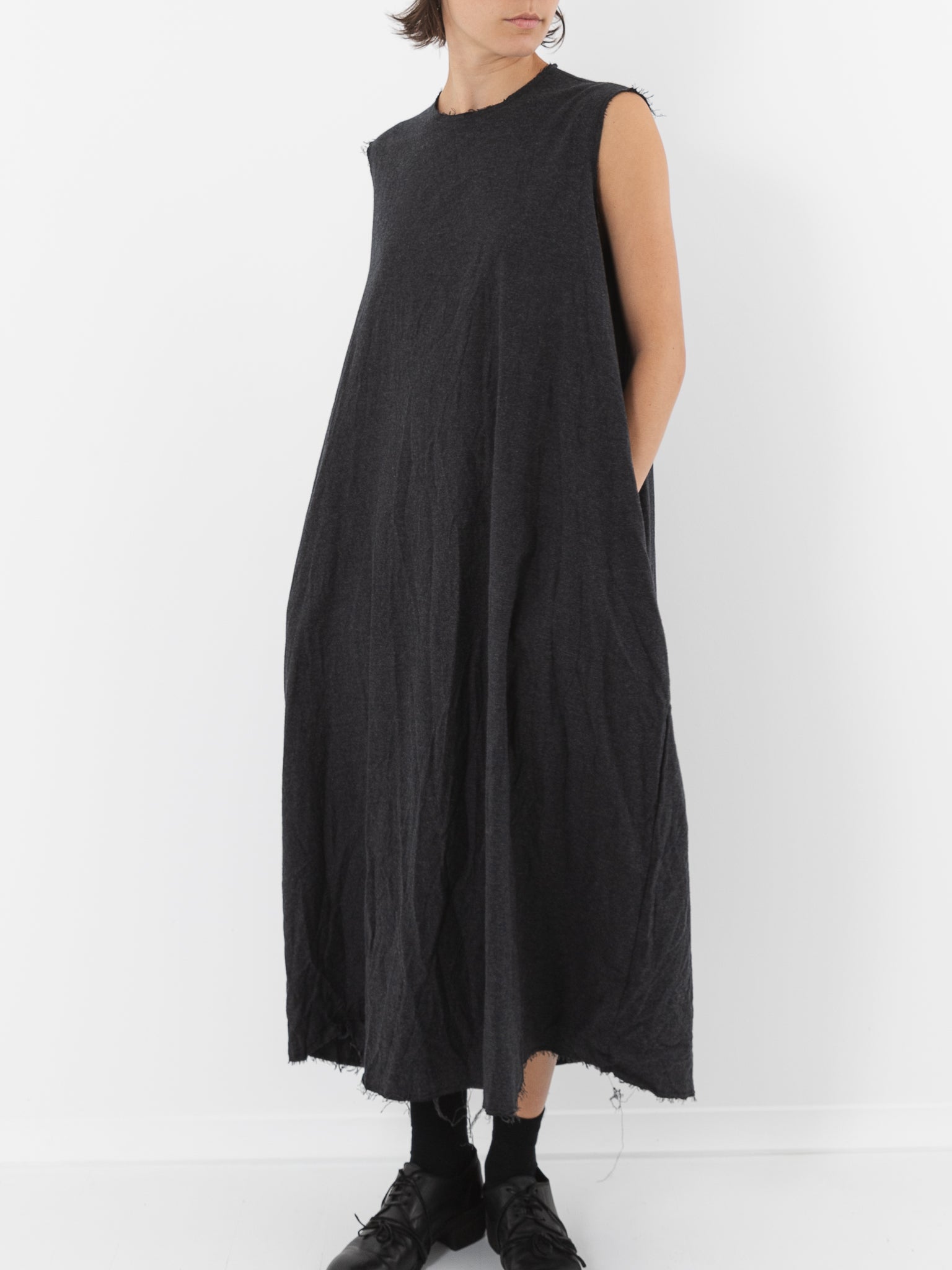 SCHA Sleeveless Dress - Worthwhile - SCHA