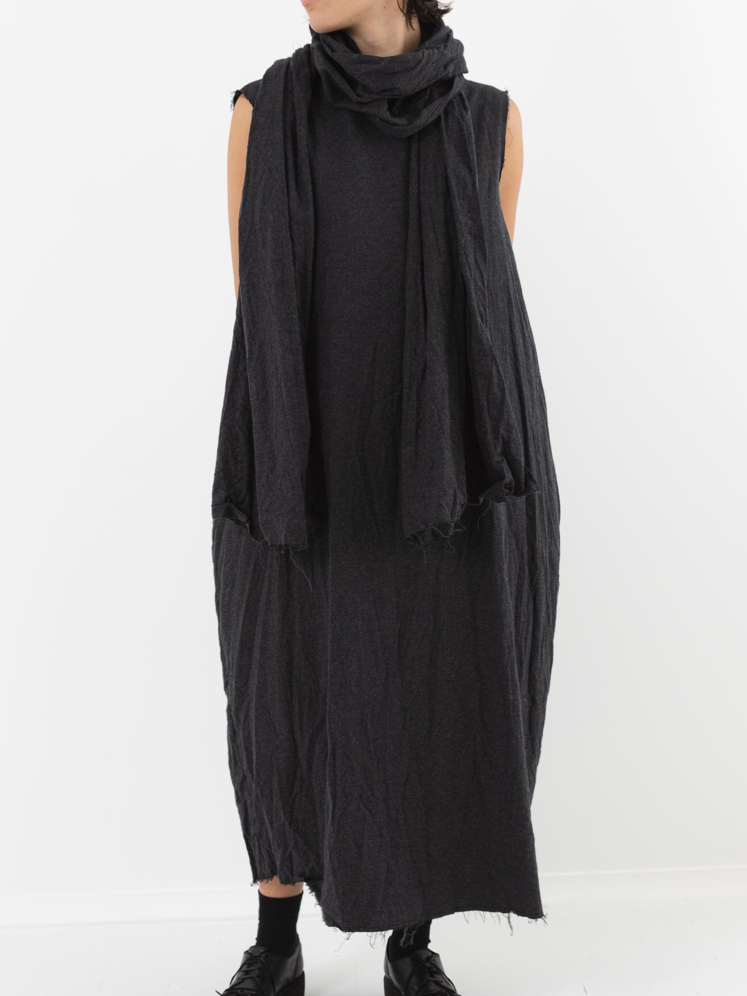 SCHA Sleeveless Dress - Worthwhile - SCHA