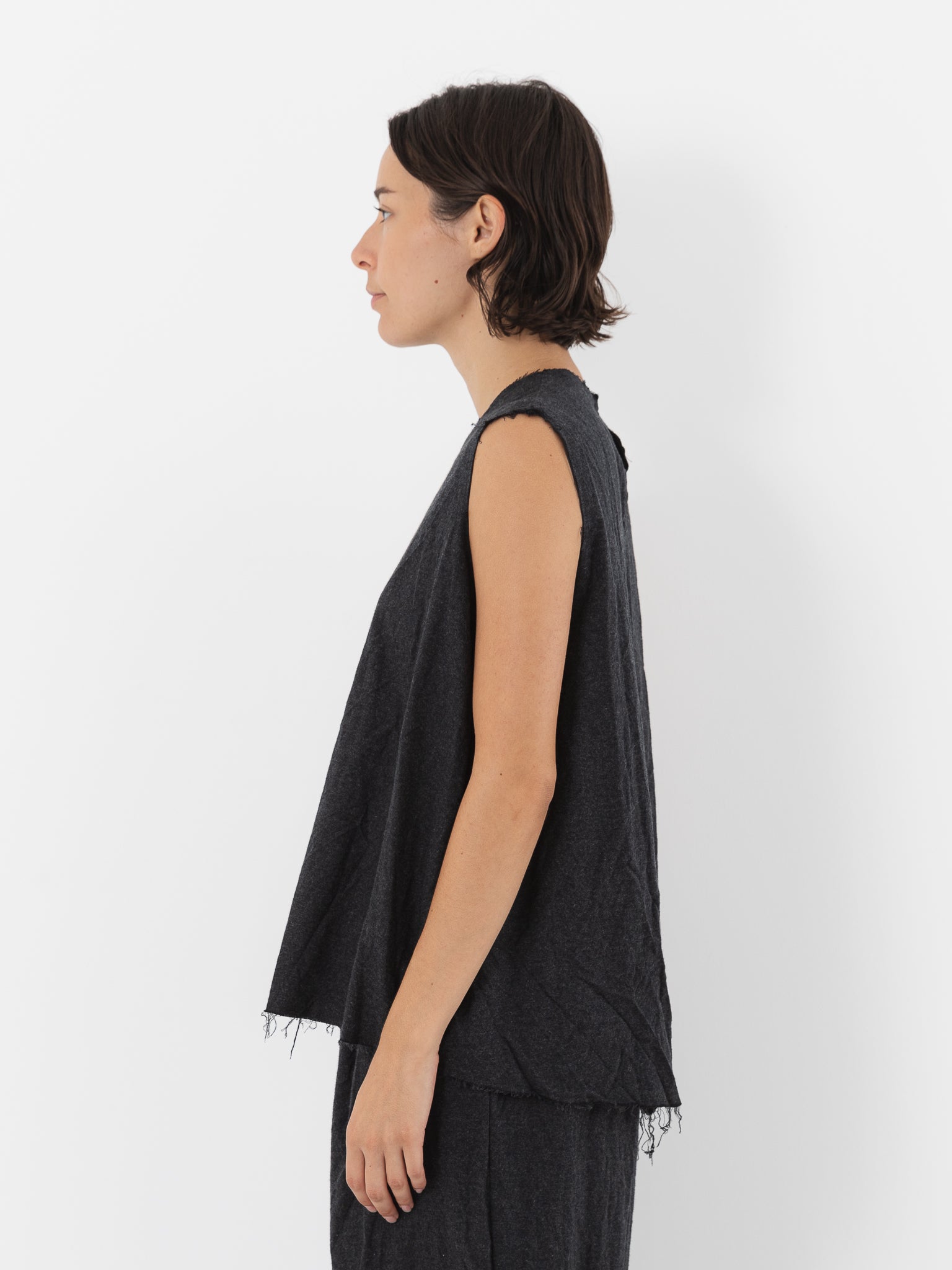 SCHA Sleeveless Top - Worthwhile - SCHA