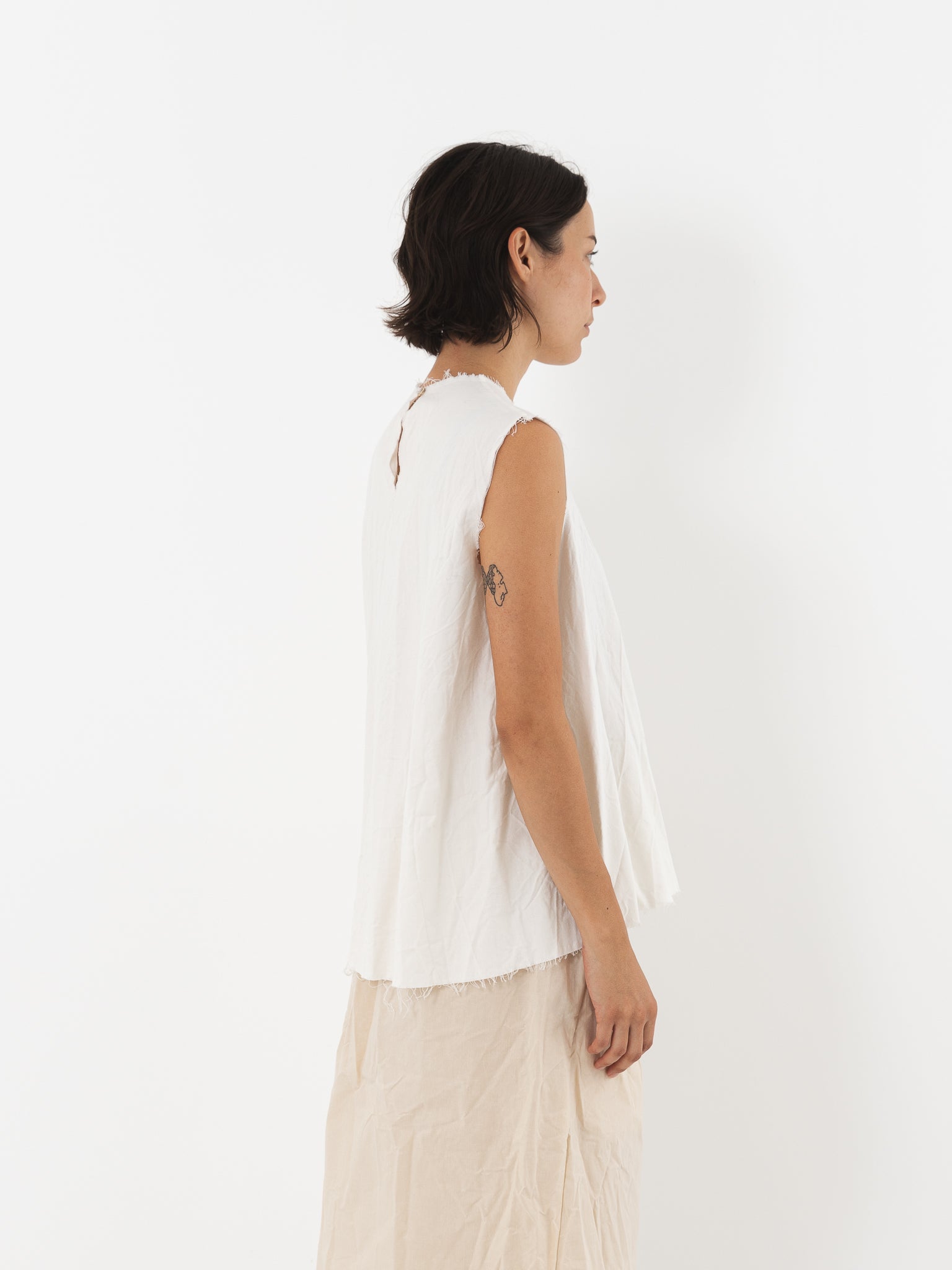 SCHA Sleeveless Top - Worthwhile - SCHA