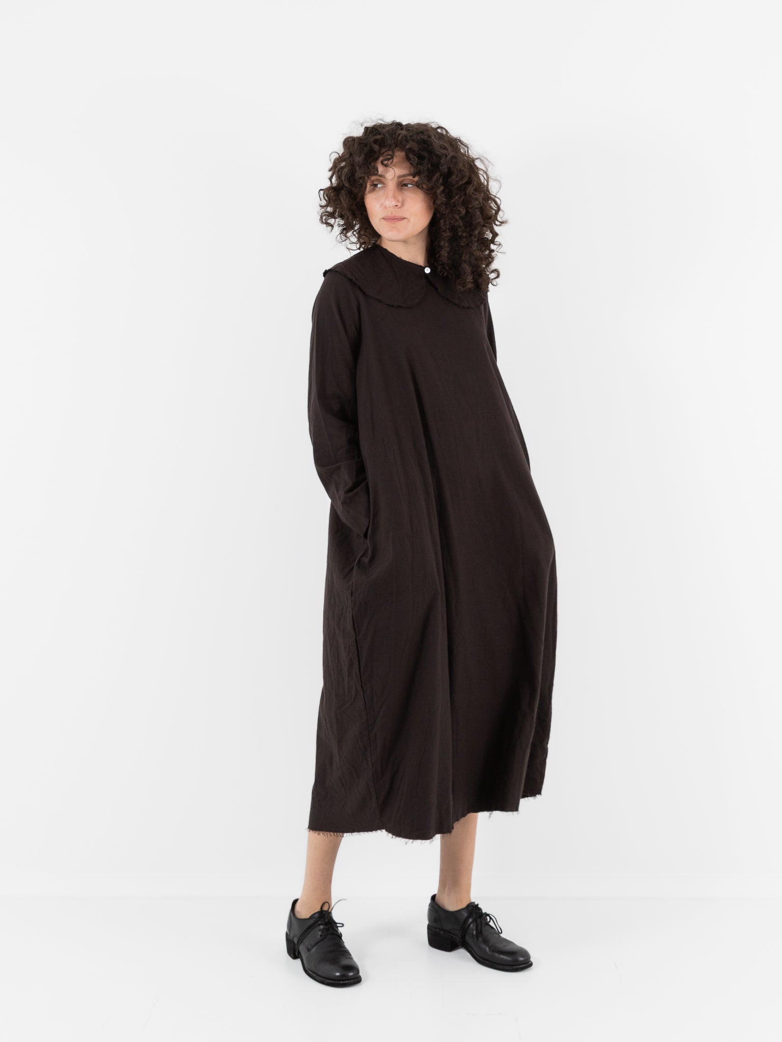 SCHA Dress with Collar in Bitter Chocolate - Worthwhile