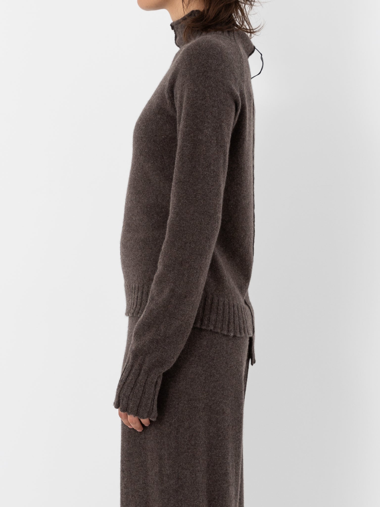 Serie Numerica Cashmere Sweater - Worthwhile - SERIE NUMERICA