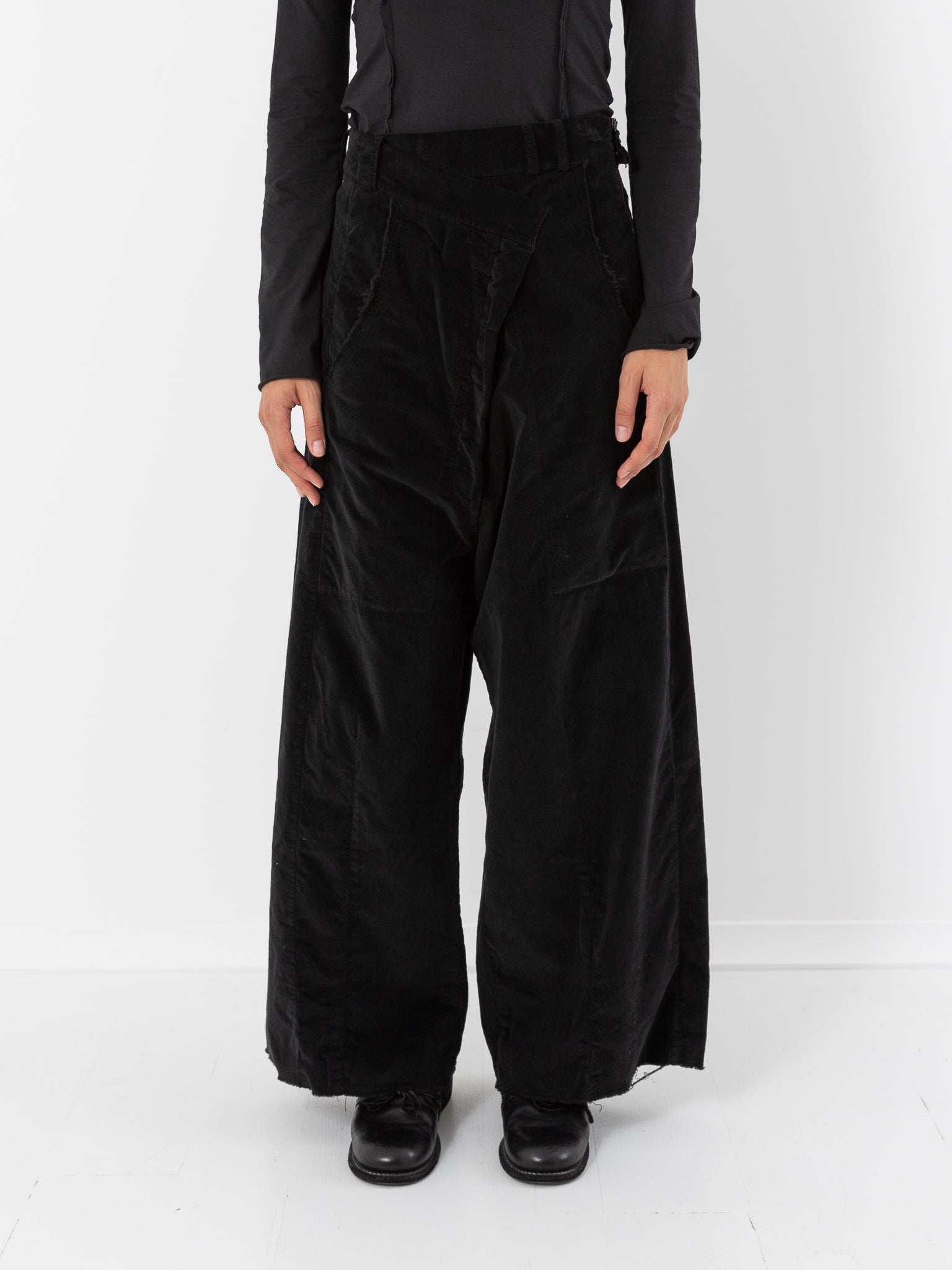 Serie Numerica Asymmetrical Trouser - Worthwhile - SERIE NUMERICA