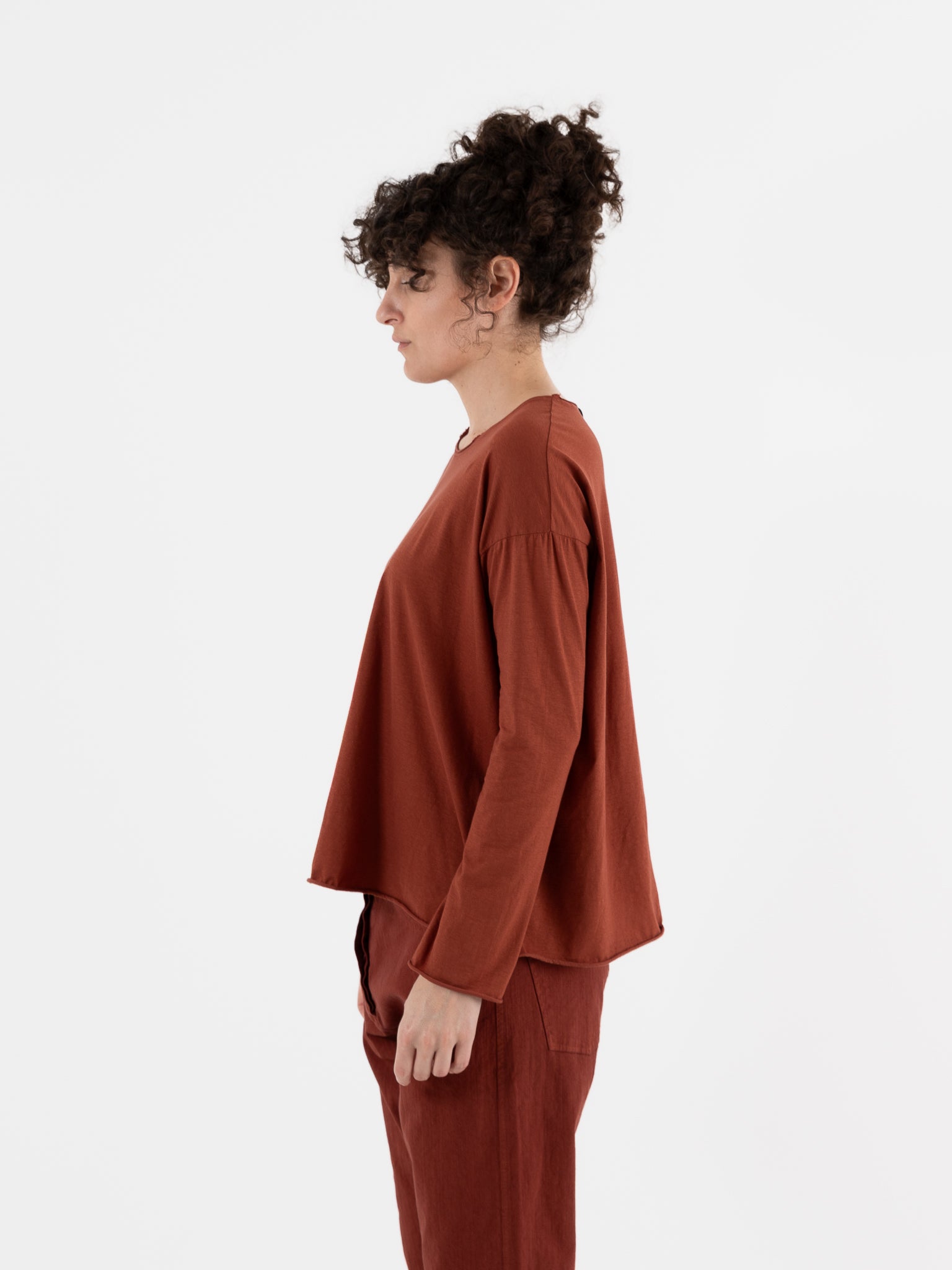 Serienumerica Boxy Tee in Amaranto - SERIE NUMERICA at Worthwhile