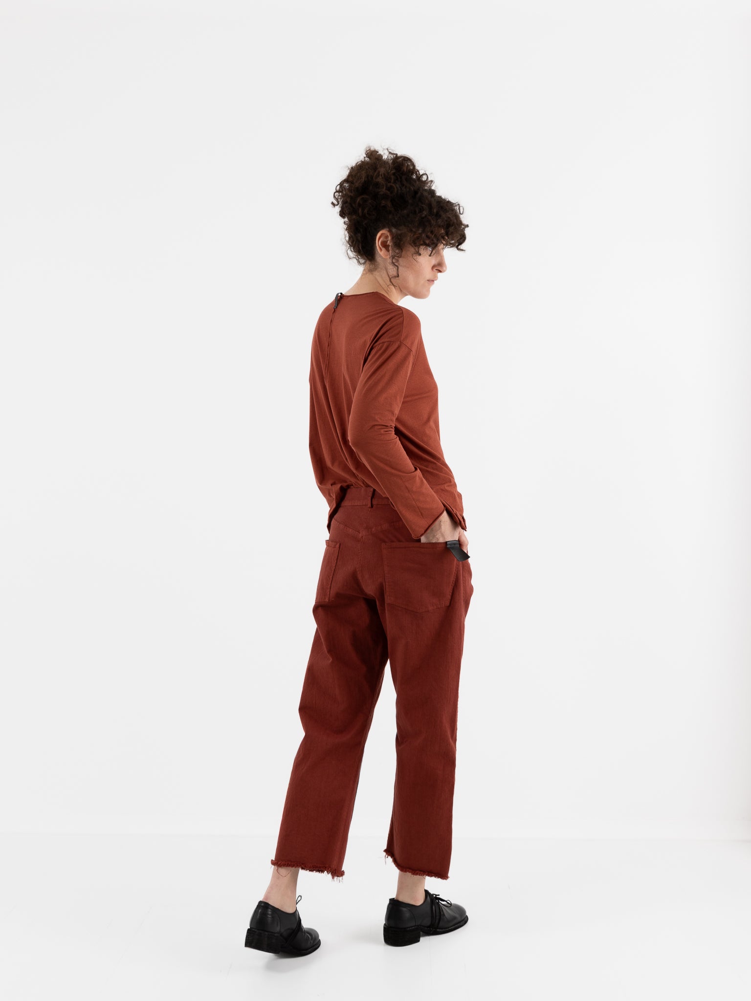 Serienumerica 5 Pocket Pant in Amaranto - SERIE NUMERICA at Worthwhile