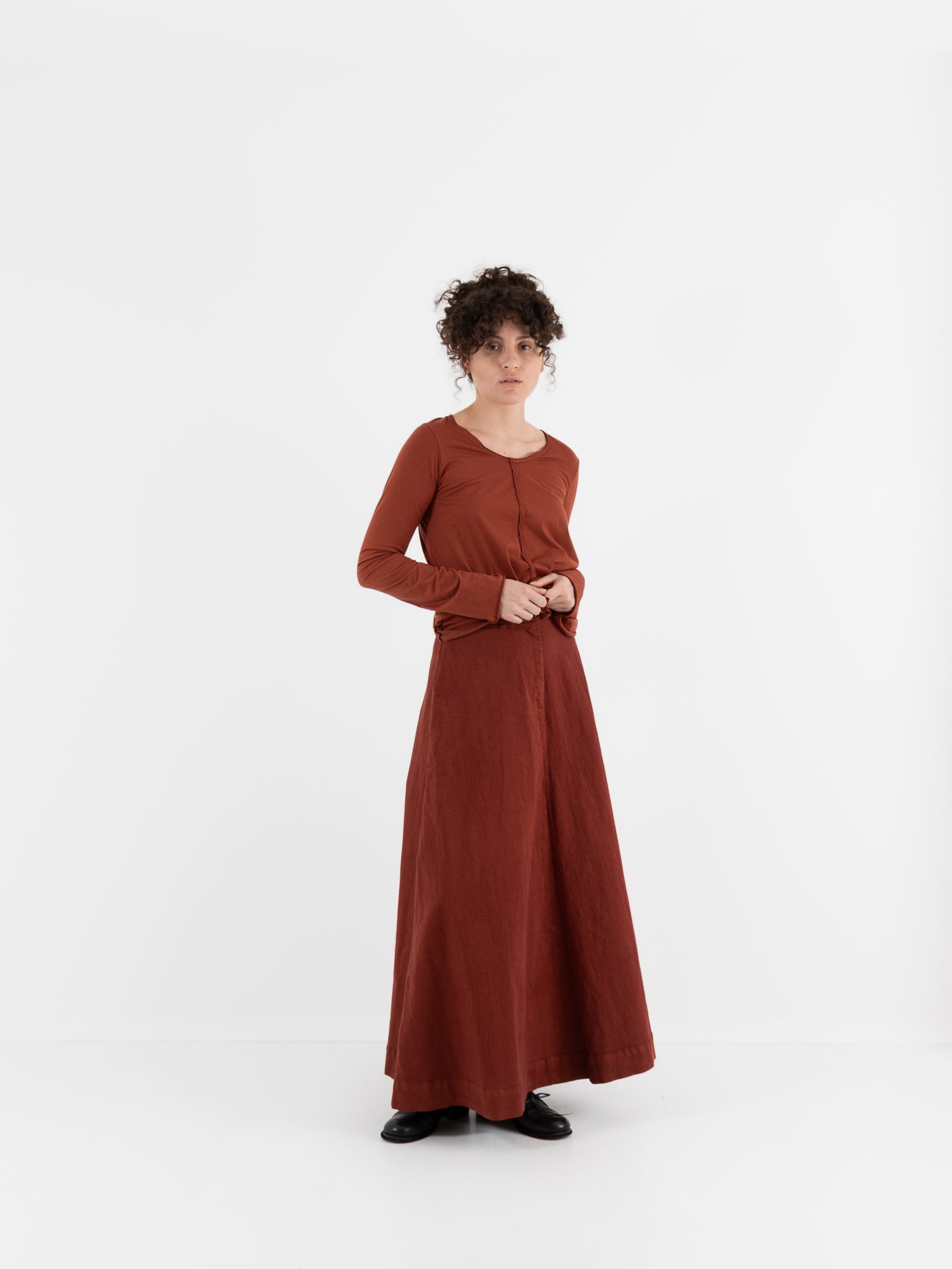 Serienumerica Skirt in Amaranto - SERIE NUMERICA at Worthwhile
