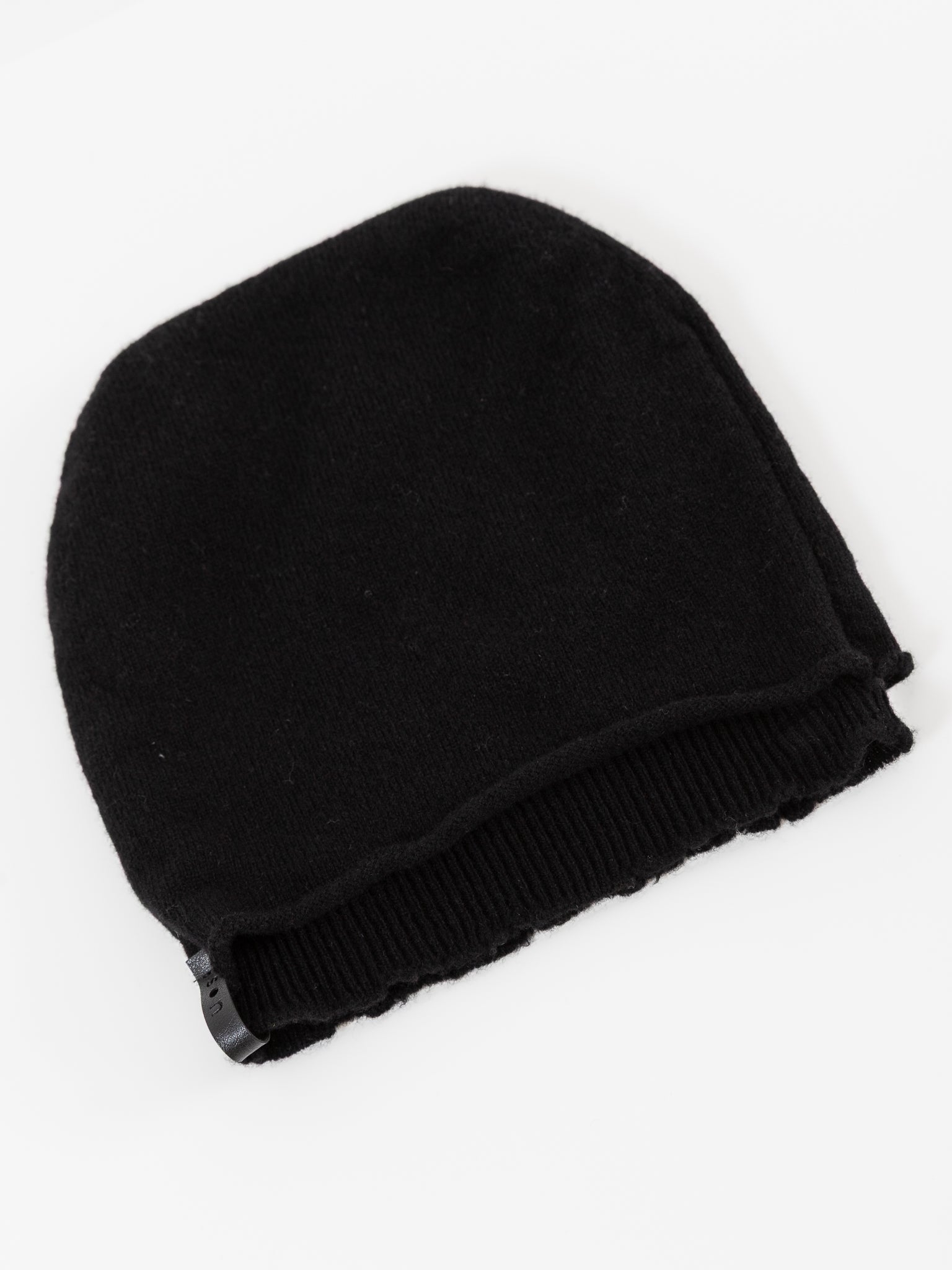 Serienumerica Hat in Black - SERIE NUMERICA at Worthwhile