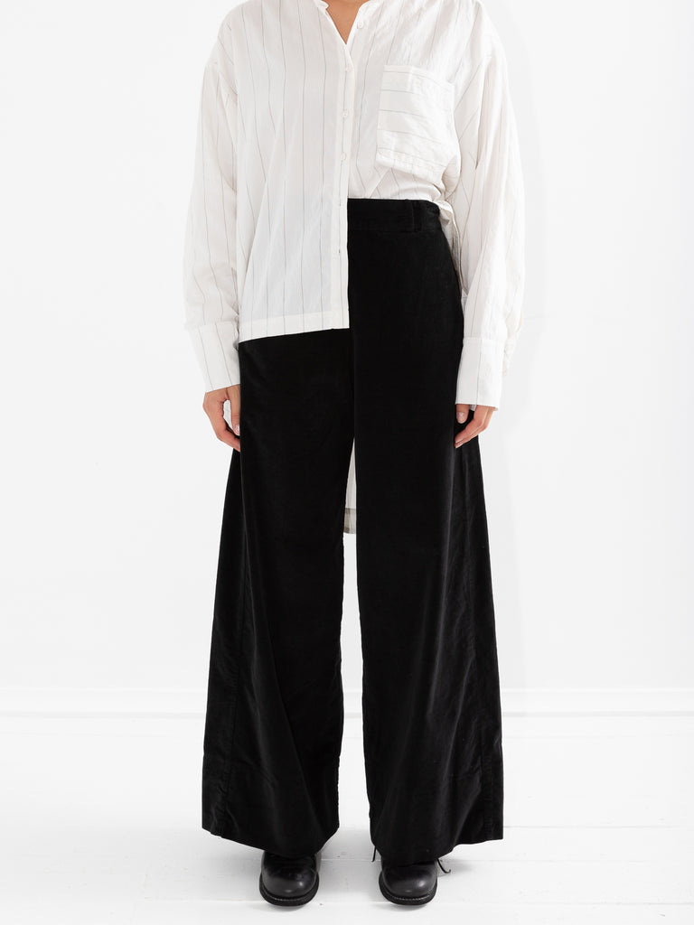 Serie Numerica Velvet Wide Leg Trouser, Black - Worthwhile