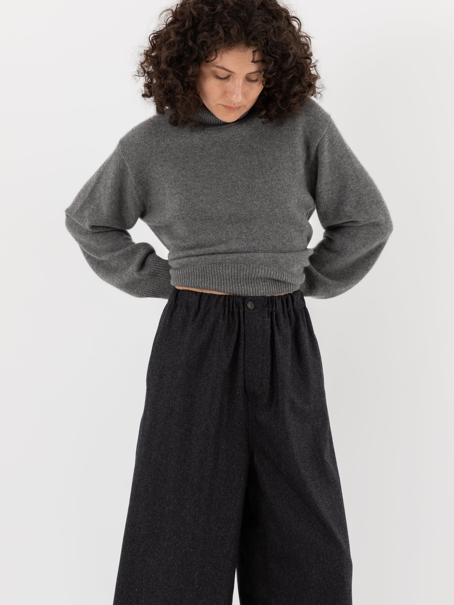 Sofie D'Hoore Ponce Pant in Anthracite at Worthwhile