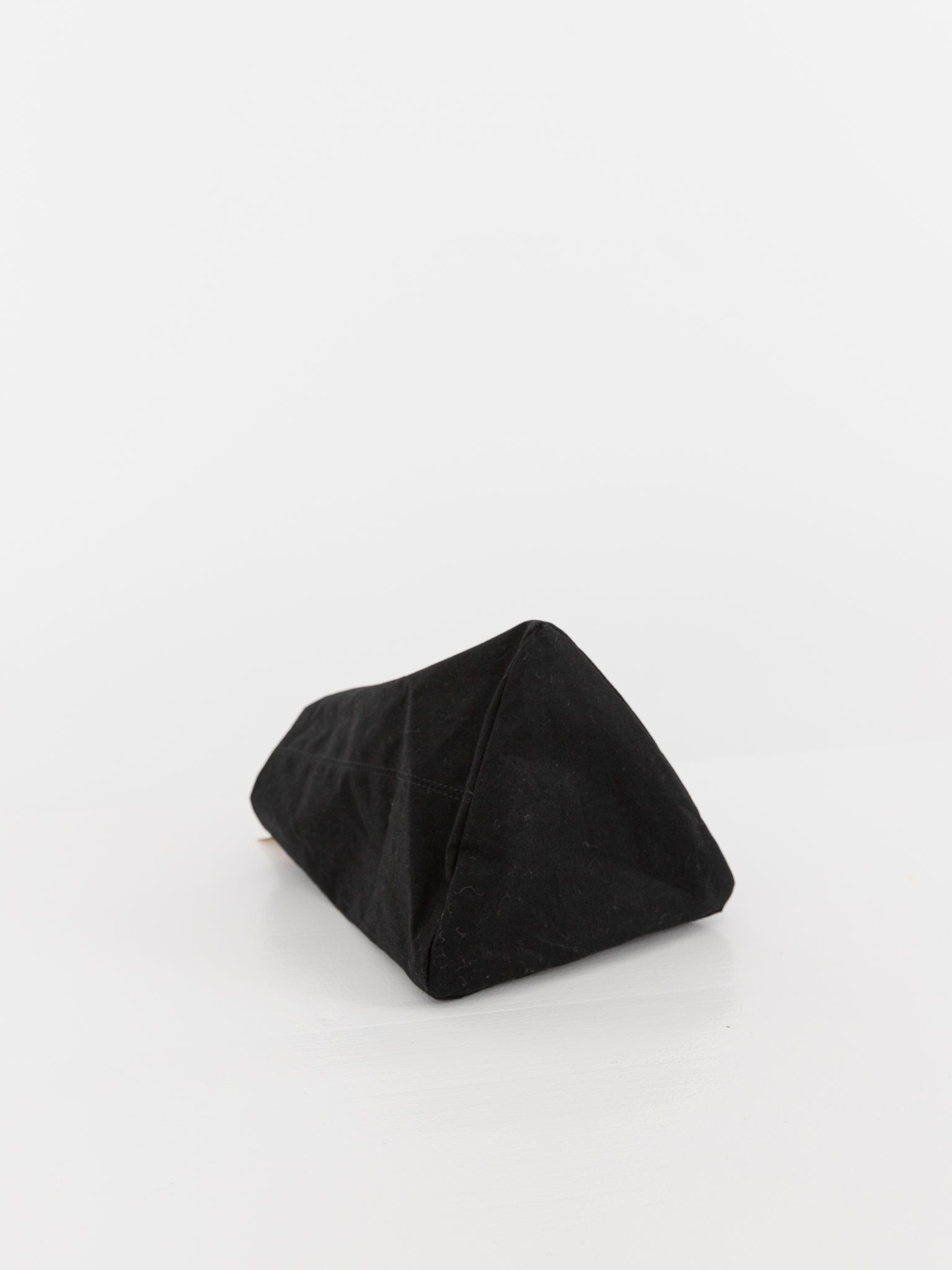 Studio Kettle Pint Bag, Black - Worthwhile