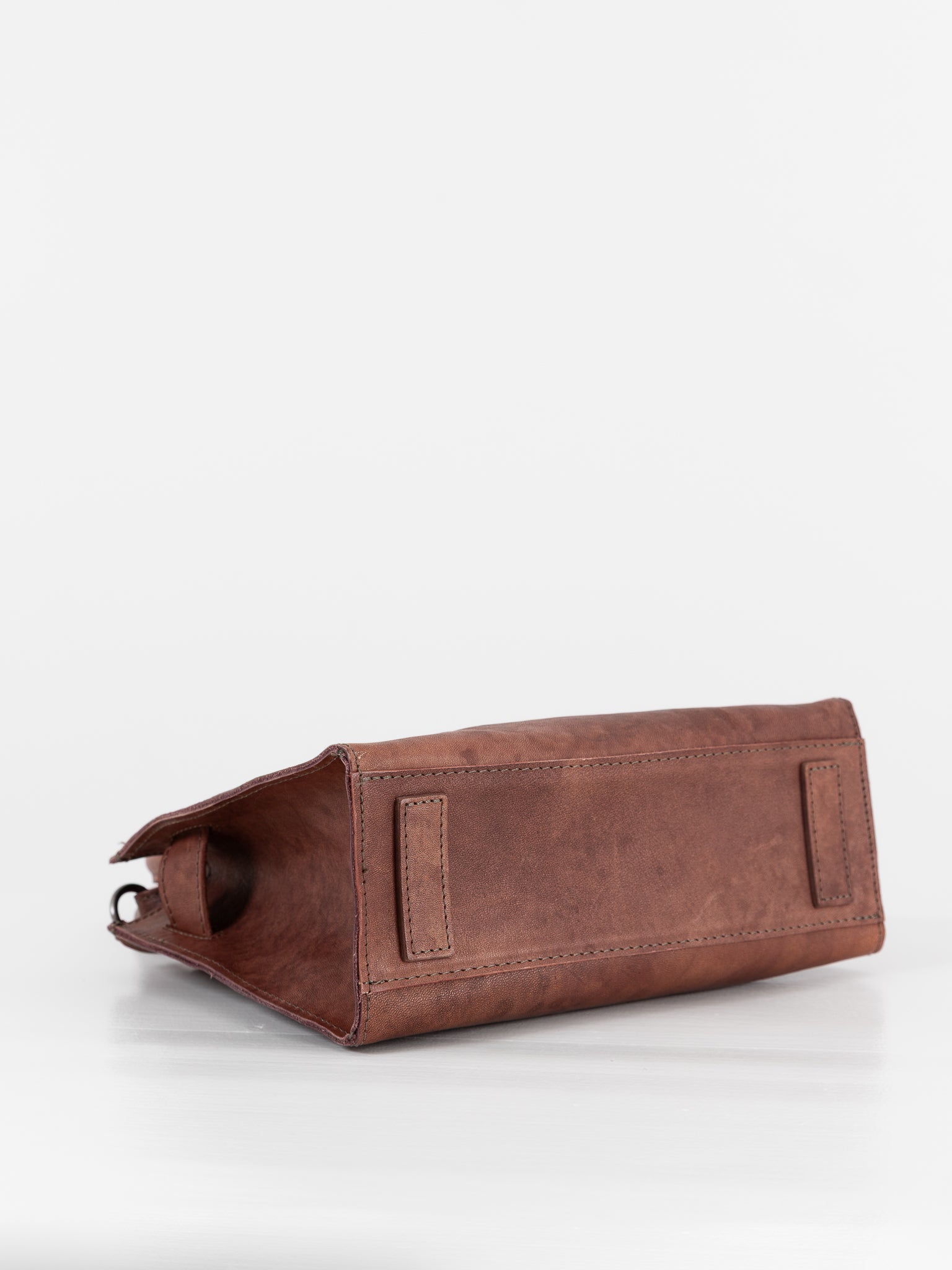 Tagliovivo Small Sella Bag, Bauxite - Worthwhile