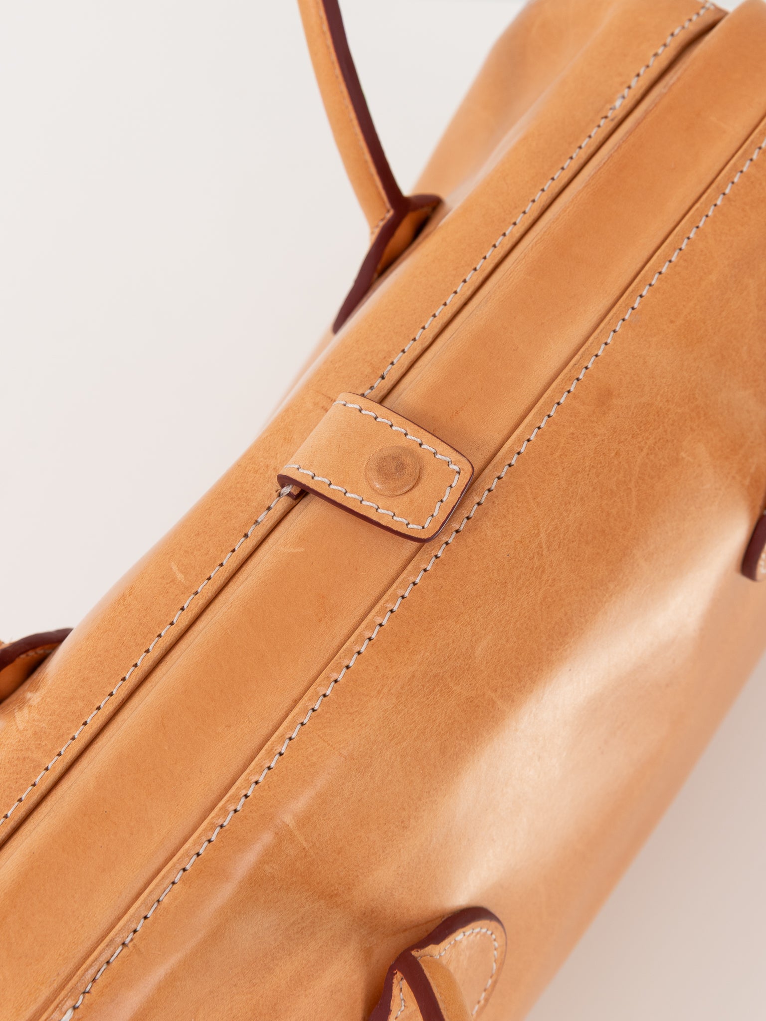 The Backward Vendor Tanker Shoulder Bag in Natural - THE BACKWARD VENDOR at Worthwhile - shop BAG