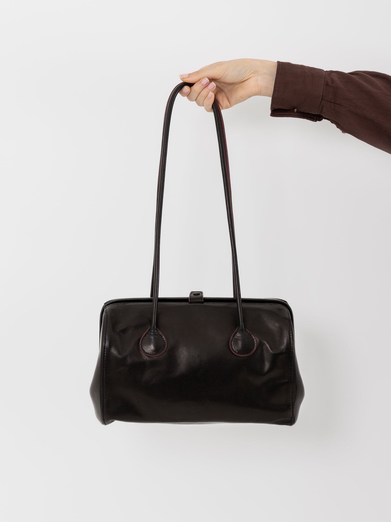 The Backward Vendor Tanker Shoulder Bag in Black - THE BACKWARD VENDOR at Worthwhile - shop BAG
