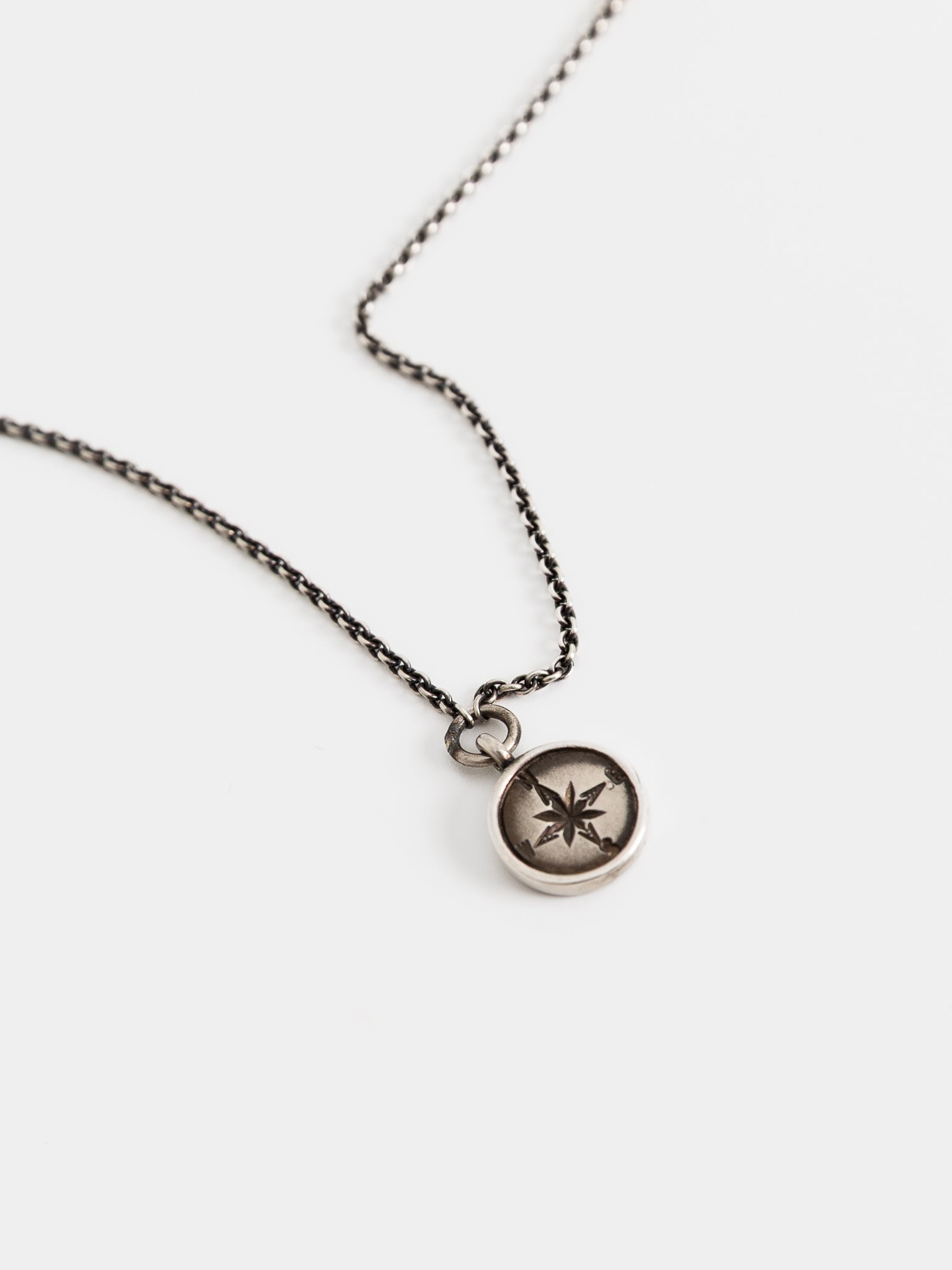 Werkstatt:München Mini Windrose Chain Necklace - WERKSTATT:MUNCHEN at Worthwhile - shop NECKLACES