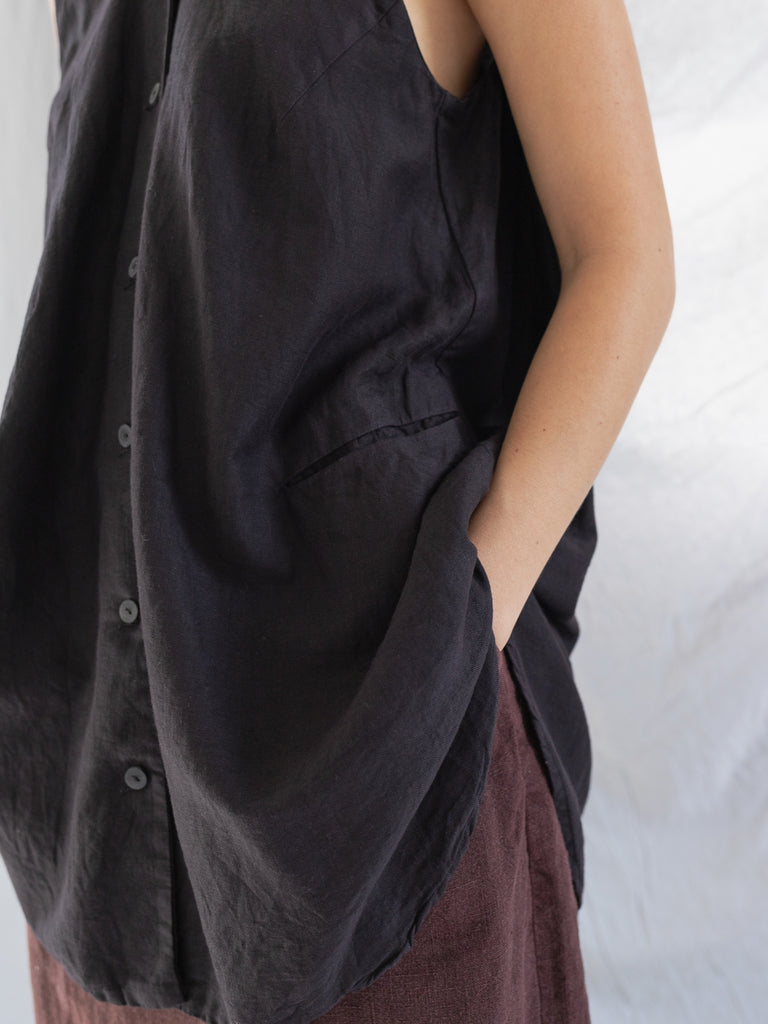 ATELIER SUPPAN - Atelier Suppan Sleeveless Jacket, Purple Black - Worthwhile